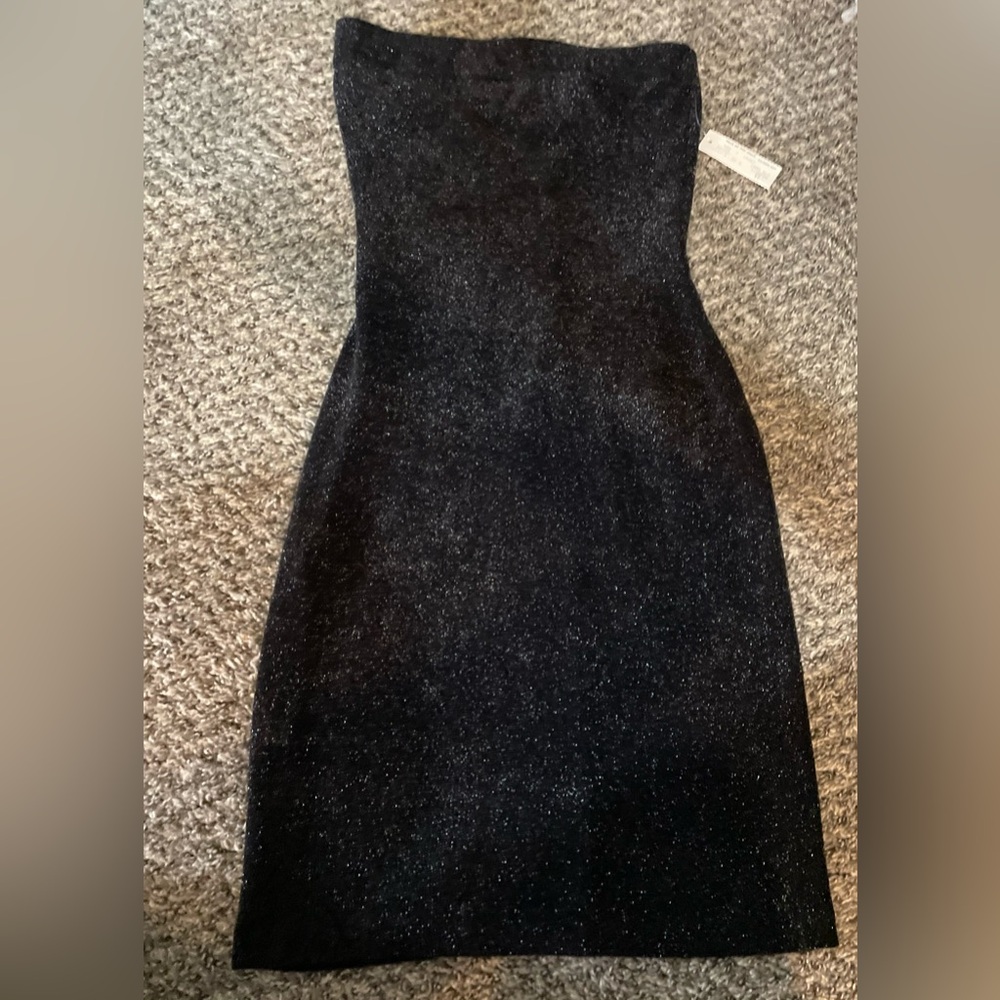 NEW & VINTAGE BLACK TUBE DRESS - GORGEOUS AND CLASSY